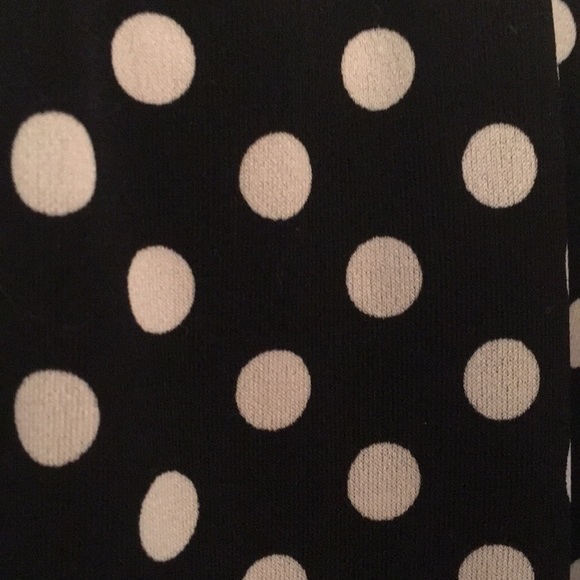 A beach dress - Picture 3 of 4